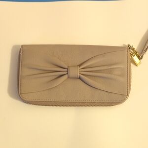 Elegant Taupe Clutch with Bow Detail
